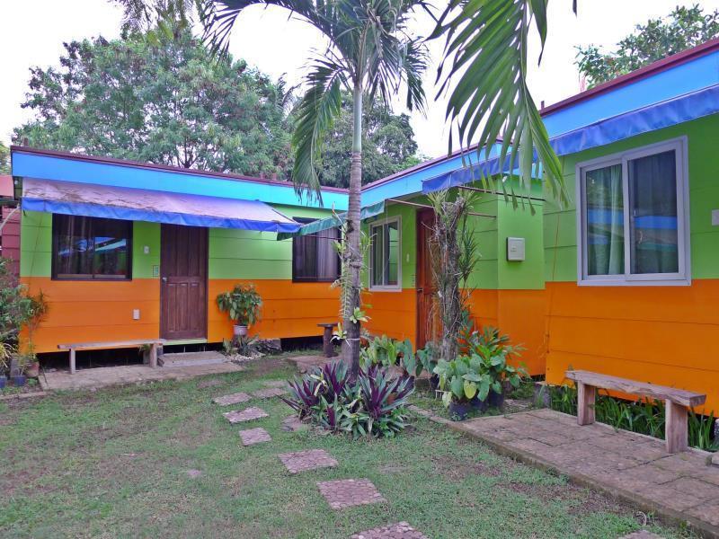 Oyo 671 Natua'S Cabin Puerto Princesa Kültér fotó