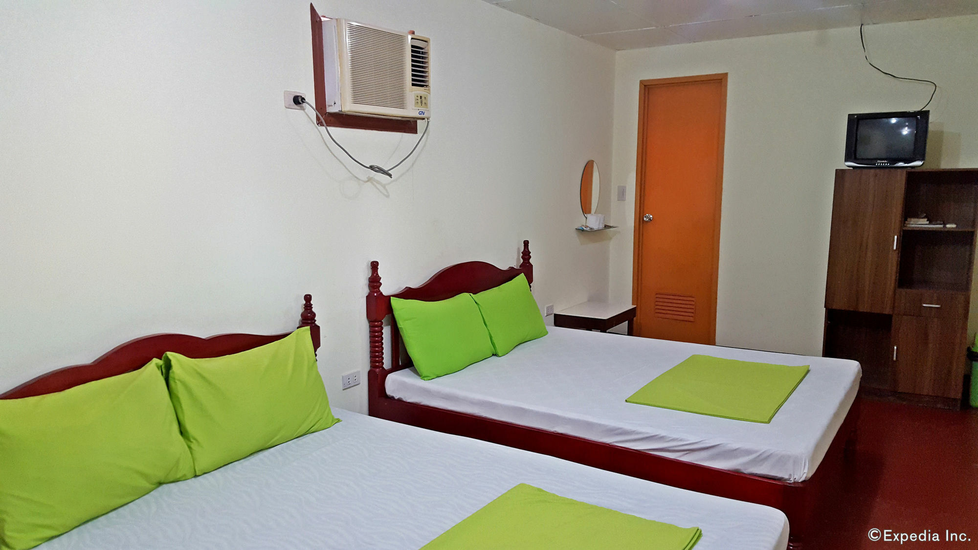 Oyo 671 Natua'S Cabin Puerto Princesa Kültér fotó